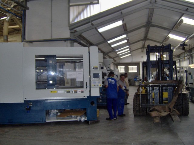 Remoção de máquinas e equipamentos